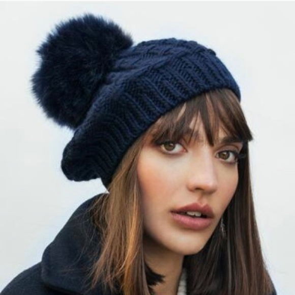 🍒NWT🍒WOOL BLEND BERET WITH JUMBO POM - Picture 5 of 10